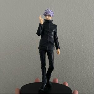 Jujutsu Kaisen Satoru Gojo Figure comes with box